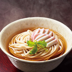 【発掘便】話題沸騰！こだわりの味「さめ出汁うどんセット」