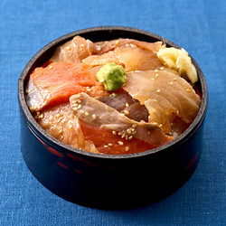 ［網地島屋］地魚四彩弁当【池袋店頭受取】