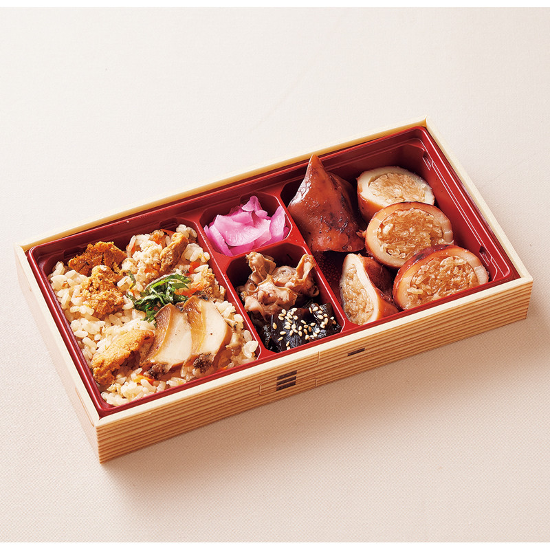 ［マーレ旭丸］いかめし＆うにめしあわび添え弁当