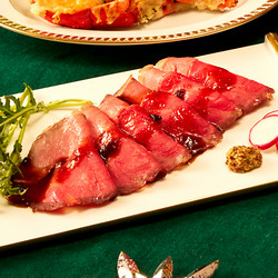 ［お肉の専門店スギモト］黒毛和牛ローストビーフ切落し【池袋店舗お渡し】