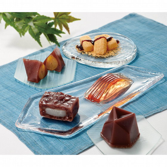 見つけた方はラッキー　焙り出し　鱗文　みつ豆鉢 04150816_6439dee19795c.jpg