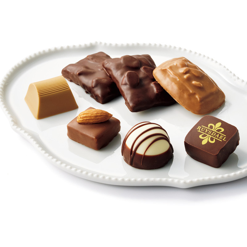 東京国立博物館 限定ギフト〈ロイスダール〉『八橋蒔絵螺鈿硯箱