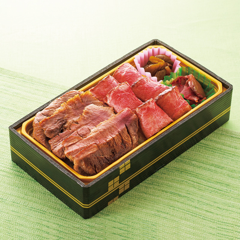 ［かたい信用やわらかい肉　肉のいとう］仙台牛ステーキと味噌牛タン弁当