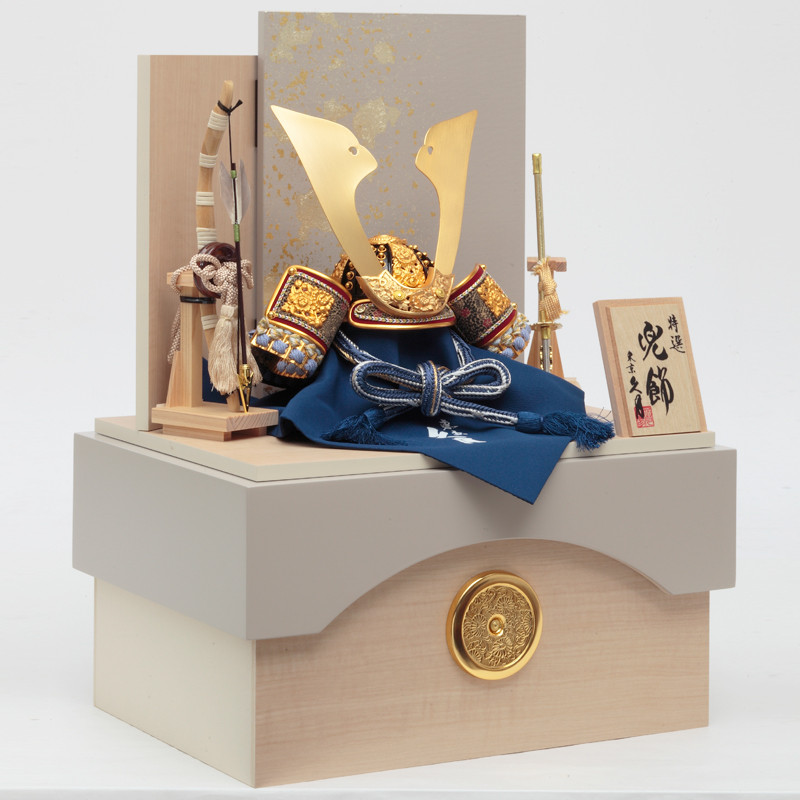 久月］兜収納飾（11236）【10％割引ご優待】 - 2026 五月人形 - 【公式