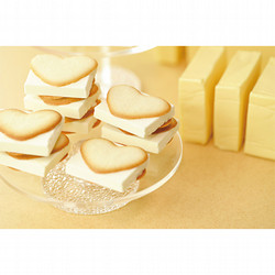 ［バターの女王］ラングドシャ　ホワイト4個入