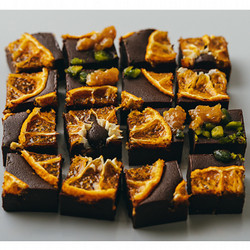 ［CocoChouChou（ココシュシュ）］ヴィーガン生チョコレート （マンダリン&オレンジ）