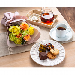 ［ホシファーム］フリルブーケ パッション８本＆ホテルオークラスイーツアソート５個【送料込み】