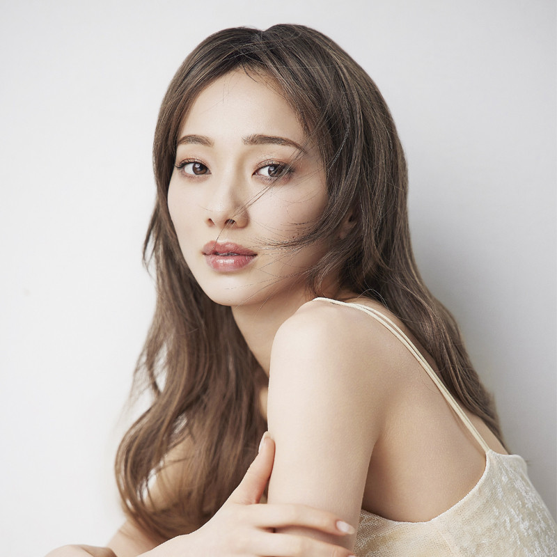【おせち】東武オリジナル 彩風咲奈コラボおせち 冷凍二段重 12月30日(水)お届け【送料込み】