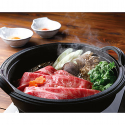 お肉の専門店 スギモト 黒毛和牛すき焼き鍋セット（野菜付）