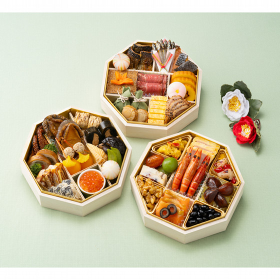 【おせち】ホテル椿山荘東京 和洋おせち三段重 12月30日(水)お届け【送料込み】