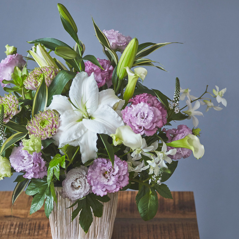 D.STYLE flowers（ディー・スタイル フラワーズ）］＜お供え生花