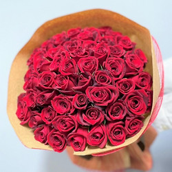 ［リンクフローリスト］バラの花束 産地厳選 赤薔薇 60本【送料込み】