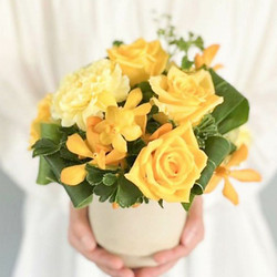 ［リンクフローリスト］ベーシックギフト フラワーアレンジメント 黄色系【送料込み】