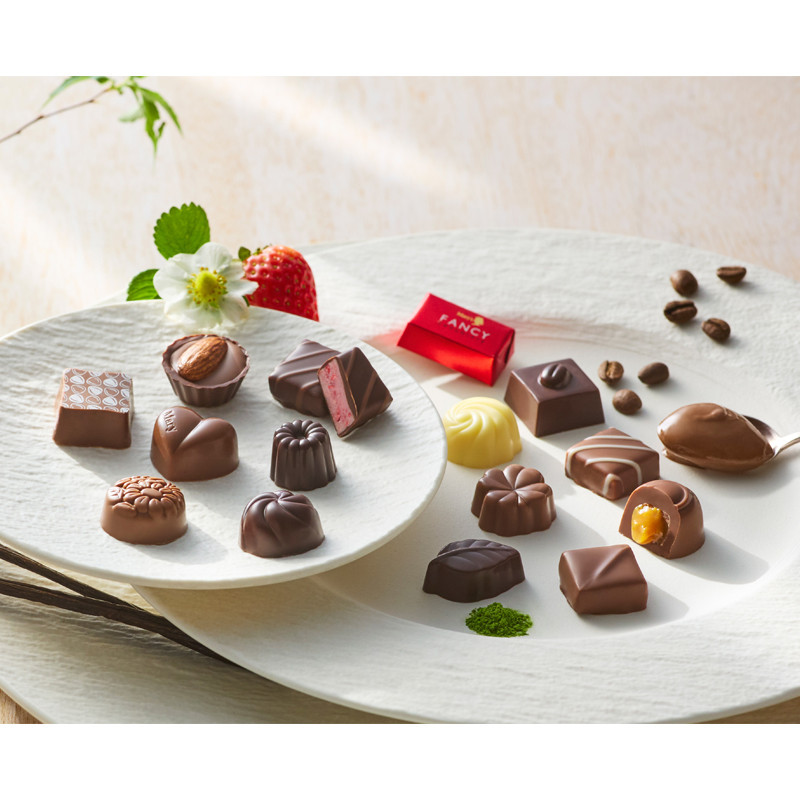 メリーチョコレート］ファンシーチョコレート 42個 - 東武の食品