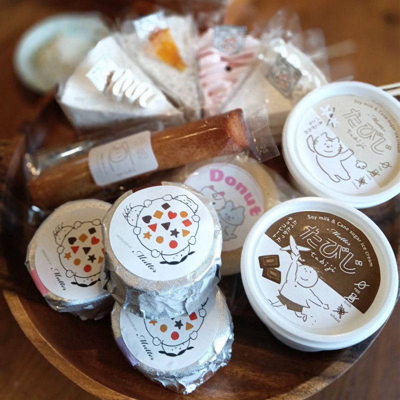 CAKE＆DELI Mutter（ケーキ＆デリ ムッター）］プレミアム スイーツ