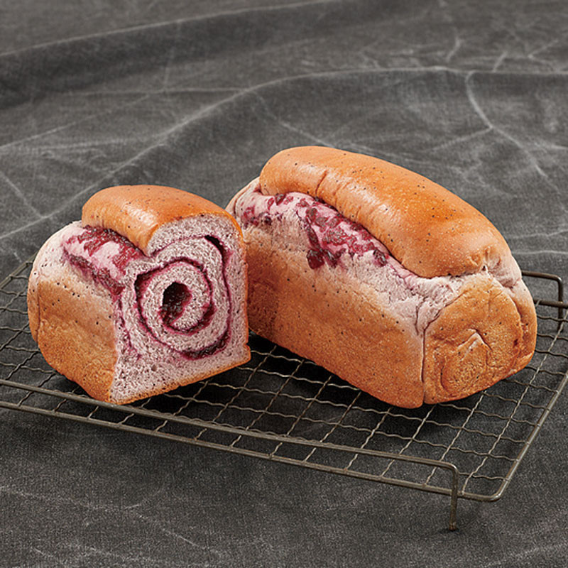 ［ベーカリー ペニーレイン］ブルーベリーブレッド