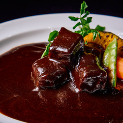 ［kitchen 俊貴］黒毛和牛ビーフシチュー・牛タンシチューセット【送料込み】