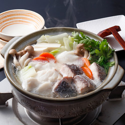 長崎産 天然クエと地魚海鮮鍋 3人前【送料込み】