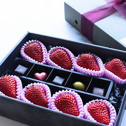 岡山朝取り　いちごとチョコレートの贈り物　紅ほっぺ　リボン化粧箱【送料込み】