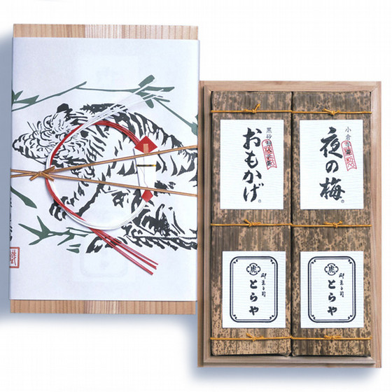 虎屋 印籠杉箱入 大形羊羹 6本 3本 660g 非売品 夜の梅 おもかげ