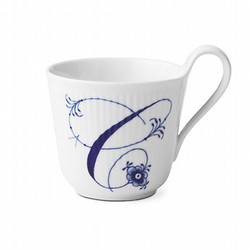 ［ロイヤル コペンハーゲン］ブルーフルーテッド プレイン アルファベットマグ C